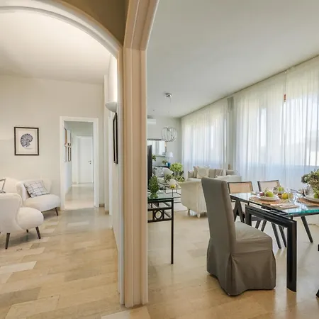 Beachfront Coastal Elegance In