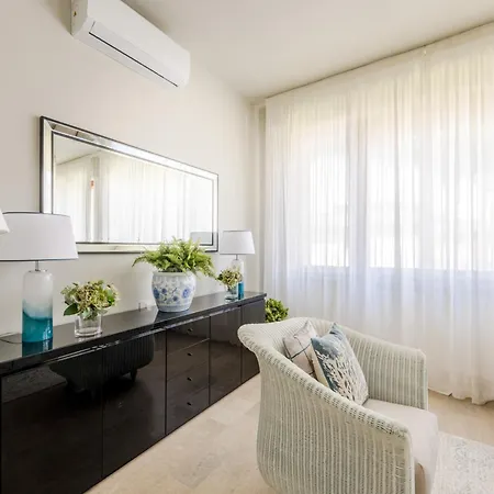 Beachfront Coastal Elegance In